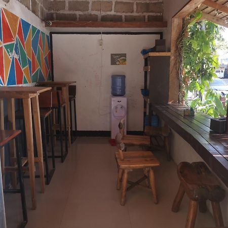 One Hostel - Ель-Нідо Екстер'єр фото