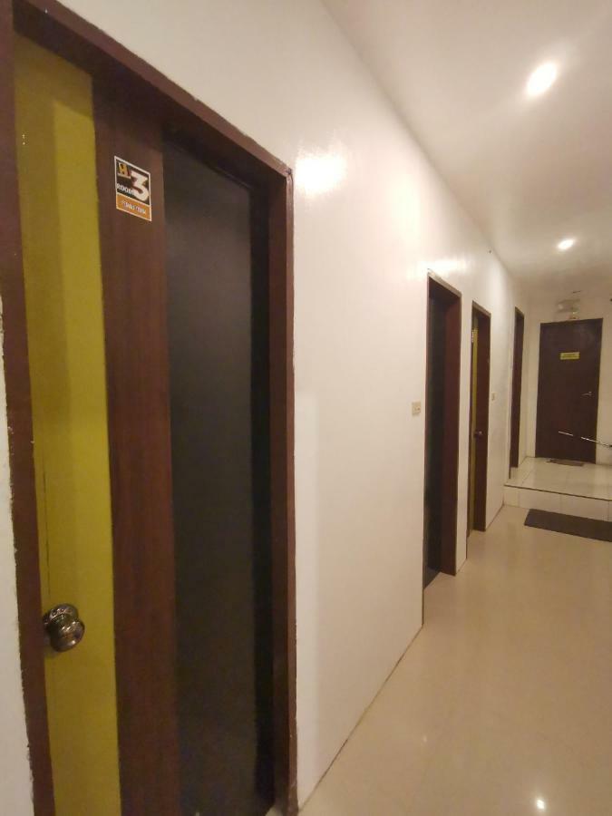 One Hostel - Ель-Нідо Екстер'єр фото
